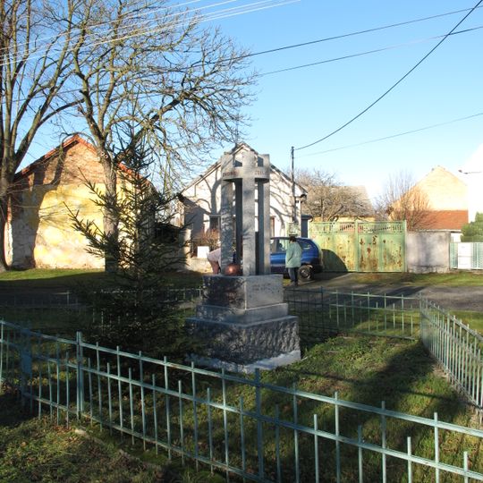 Pomník padlým u Těšovic