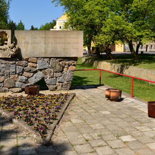 Pomník padlým v Kolešovicích