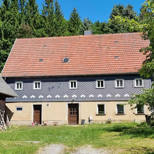 Hakenhof mit Wohnhaus und Scheune Talweg 5