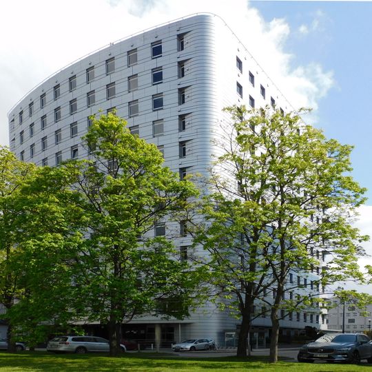 Myhive Mokotów Three