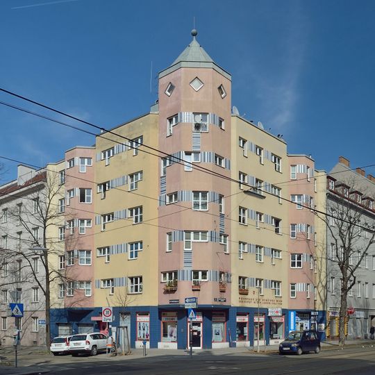 Wohnhausanlage Flurschützstraße 26