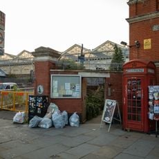 K2 Telephone Kiosk, Outside Station Gates