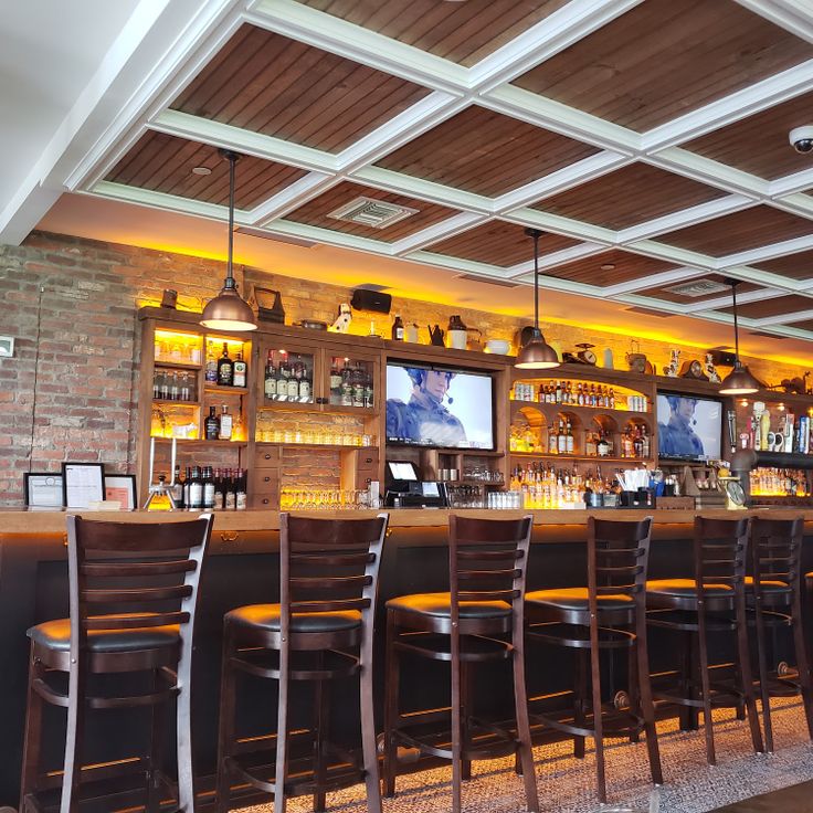 Granny Annie's Bar & Kitchen