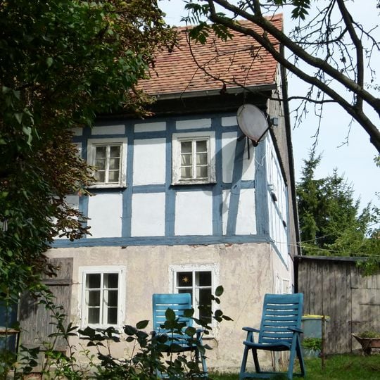 Hirschfelder Straße 25