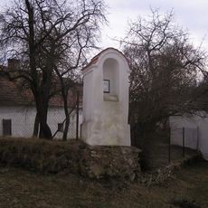 Výklenková kaplička ve Střížově