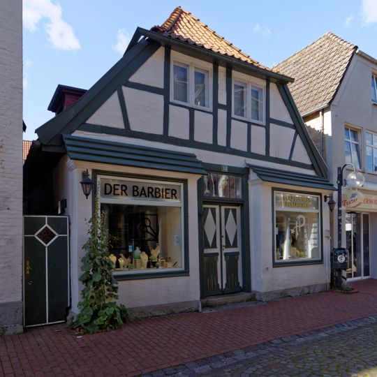 Wohnhaus St.-Nicolai-Straße 13