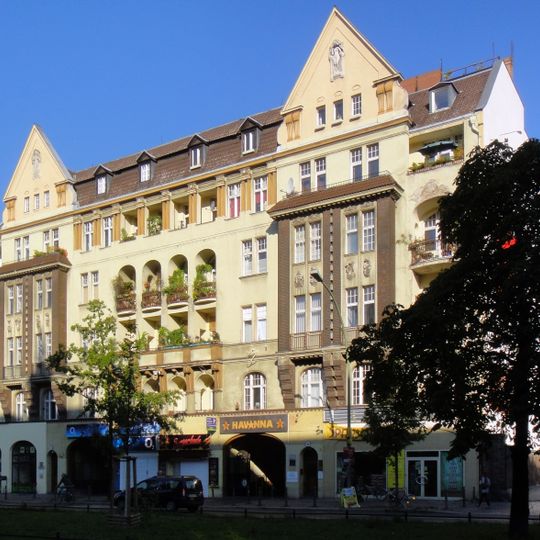 Mietshaus Hauptstraße 131