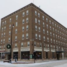 Alonzo Ward Hotel