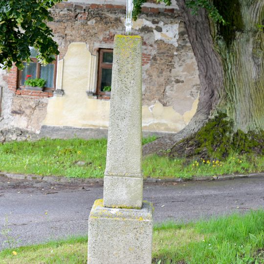 Wayside cross in Podhůří
