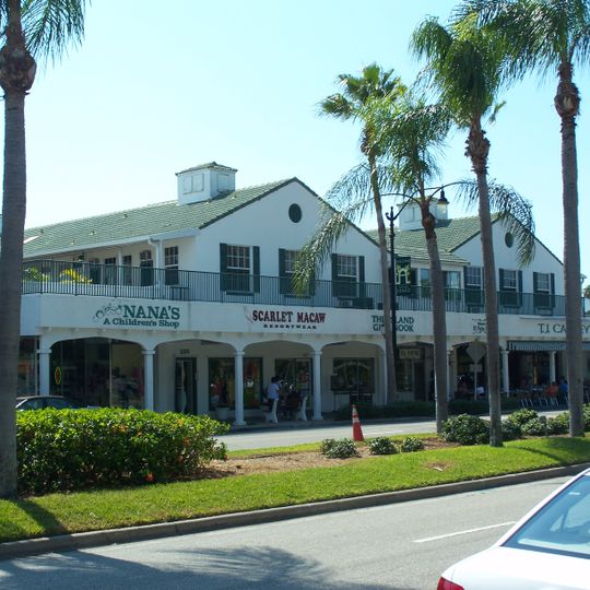 Valencia Hotel and Arcade