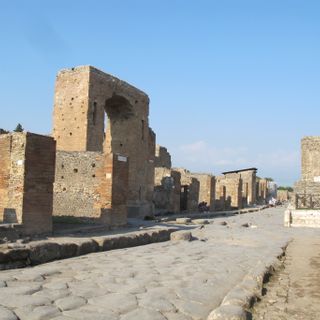 Via delle Terme (Pompeii)