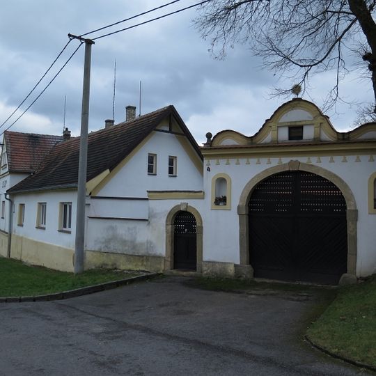 Brána s brankou usedlosti čp. 4