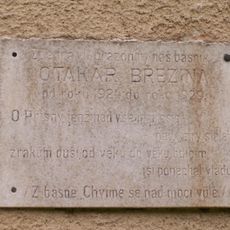 Pamětní deska pobytu Otokara Zvěřiny