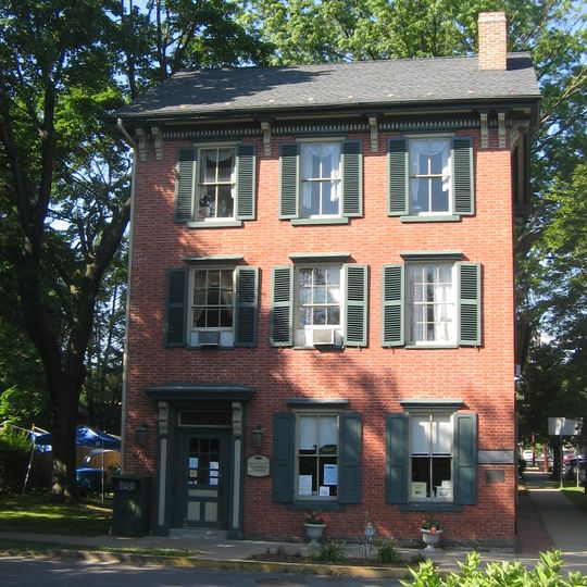 Priestley-Forsyth Memorial Library