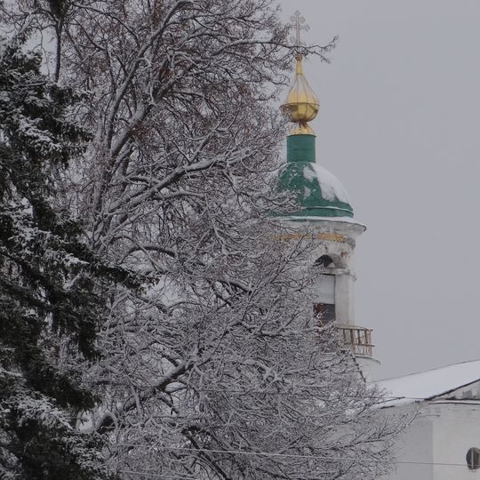 Церковь Воздвижения Креста Господня с криптой