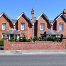 69-72, Magdalen Street