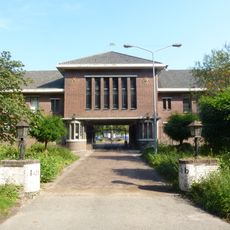 Constant Rebecquekazerne, poortgebouw