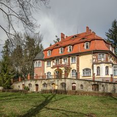 Palace in Muchów