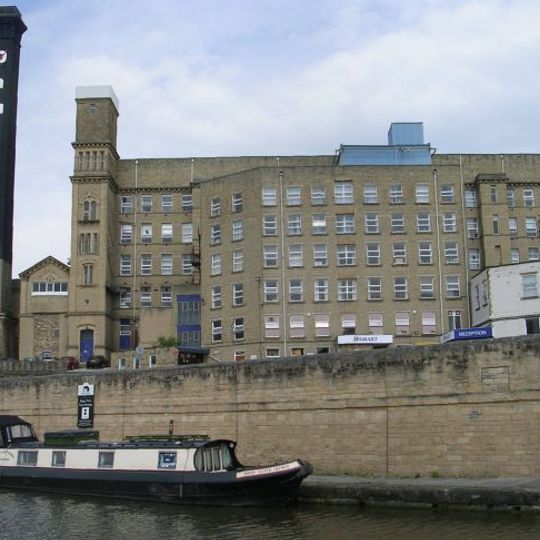 Bowling Green Mill Engine House And Attached Chimney Occupied By Damart
