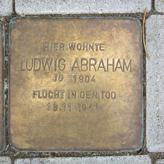 Stolperstein dedicated to Ludwig Abraham