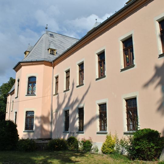 Kaštieľ rod. Nemeshegyi, kaštieľ