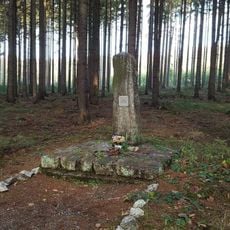 Pomník severozápadně od Bukové v Brdech