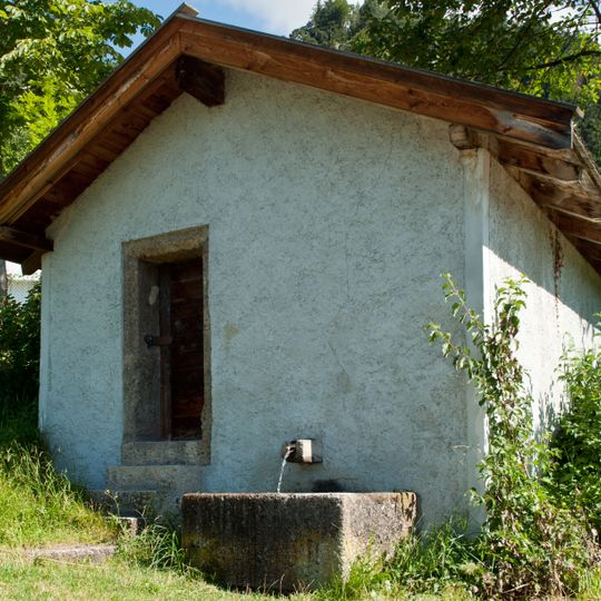 Ehem. Hofbrunnenleitungshäuschen westlich der Schweinsbrücke