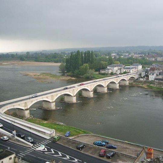 Maréchal Leclerc Bridge