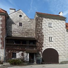 Fričkův předměstský dvůr, Kaplická 5