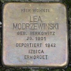 Stolperstein en memoria de Lea Modrzewinski