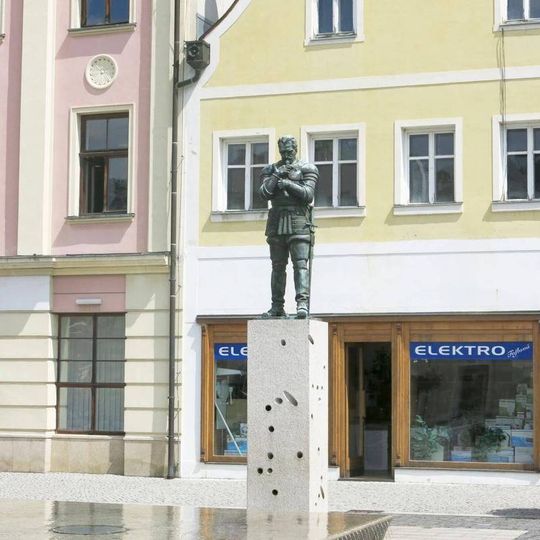 Socha Albrechta z Valdštejna na náměstí T.G.Masaryka ve Frýdlantu