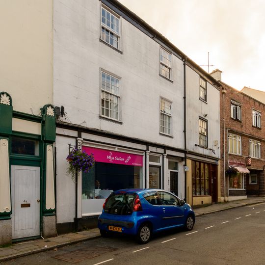 5 And 6, King Street