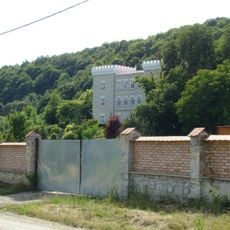 Conacul Schirling de la Corneni