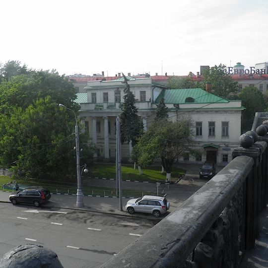 Главный дом