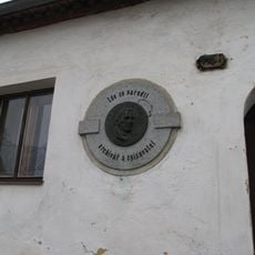 Pamětní deska Františka Teplého v Marčovicích čp.5