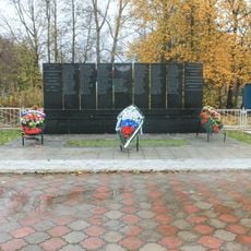 Памятный знак железнодорожникам Кемского отделения Кировской железной дороги, погибшим на трудовом посту (Кемь)