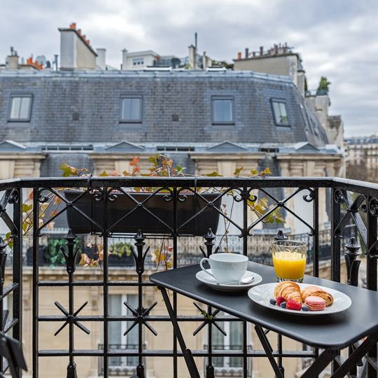 Chalgrin Boutique Hotel