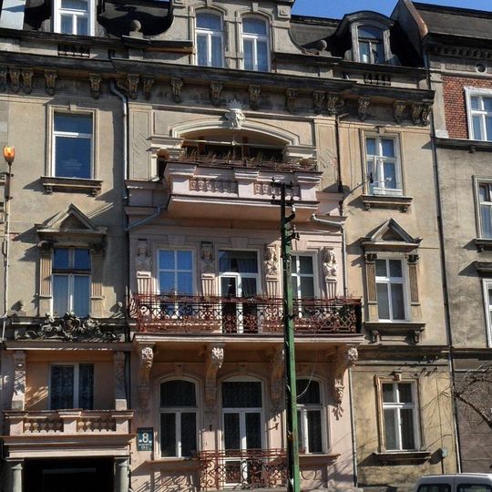 Kamienica z oficyną przy Rybołowców 8 w Gdańsku