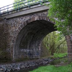 Railway bridge over the Říčanský potok in Uhříněves
