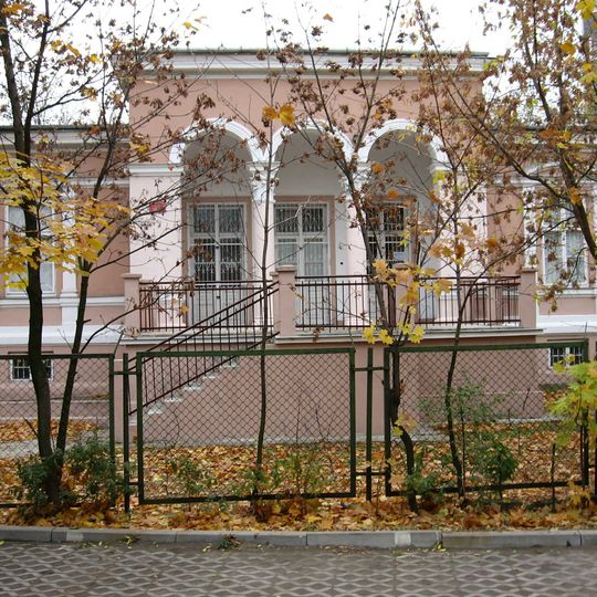 Villa Radogoszcz in Grodzisk Mazowiecki