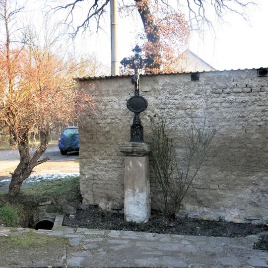Kříž u domu 52 v Podlešíně