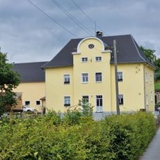 Wohnhaus mit hinterem Anbau Hauptstraße 55