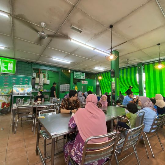 Ana Ikan Bakar Petai