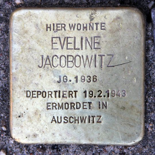 Stolperstein en memoria de Eveline Jacobowitz
