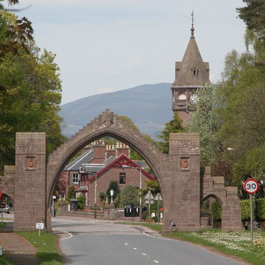 Edzell, Dalhousie Memorial Arch