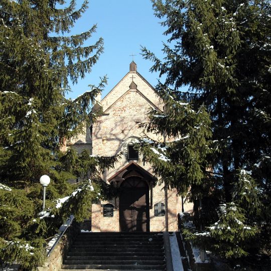 Kościół ewangelicki, ob. rzym.-kat. Matki Bożej Królowej Korony Polskiej