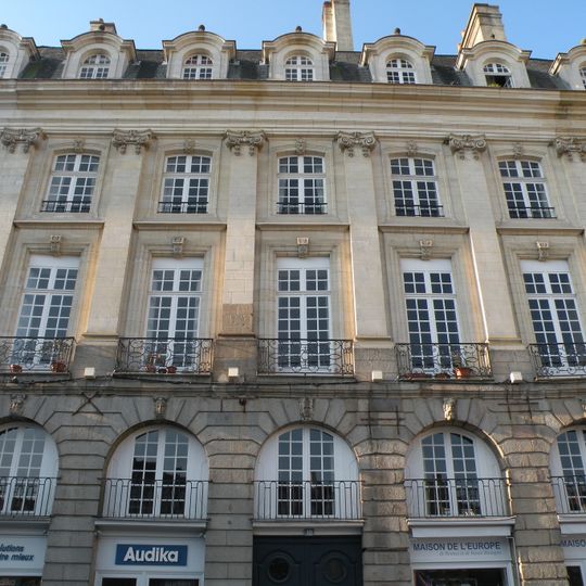 Immeuble, 10 place du Parlement