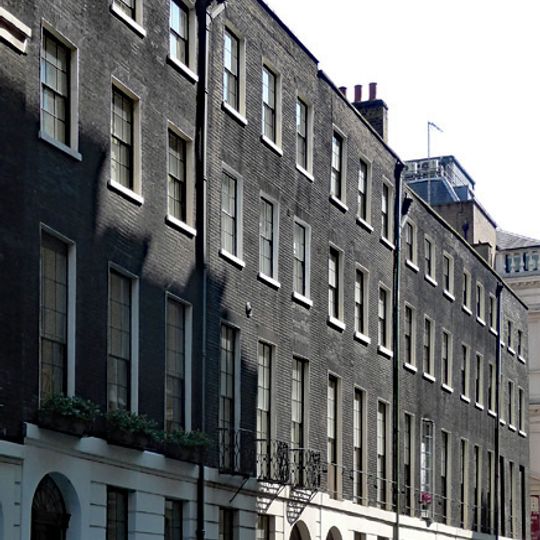 25–30 Craven Street