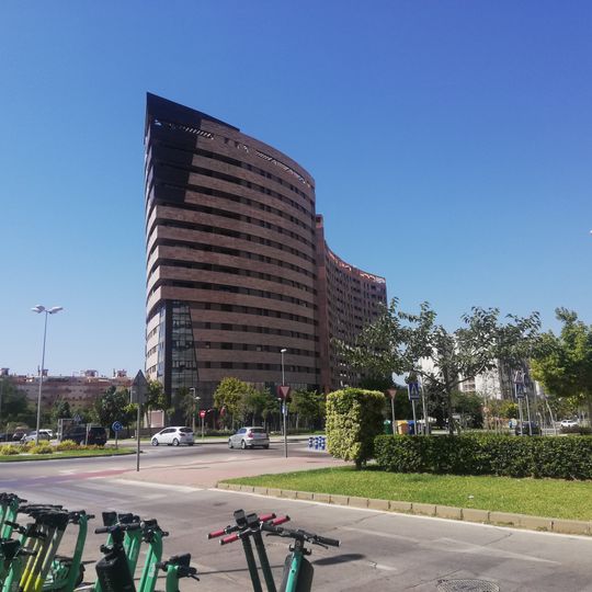 Teatinos-Universidad