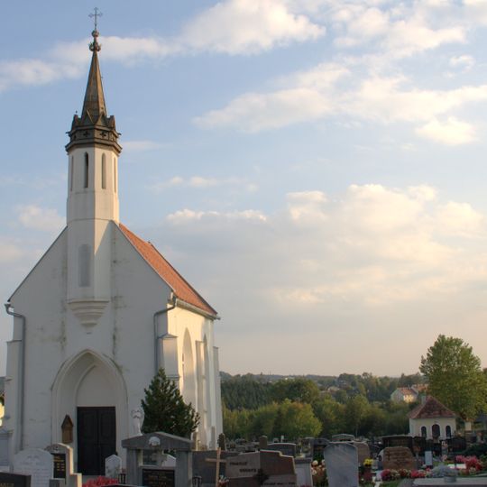 Friedhofskapelle Gekreuzigter Heiland